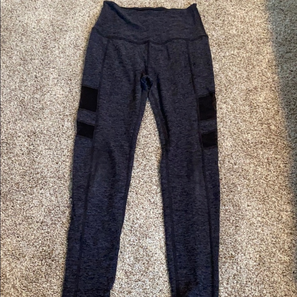 Beyond Yoga gray space dye leggings